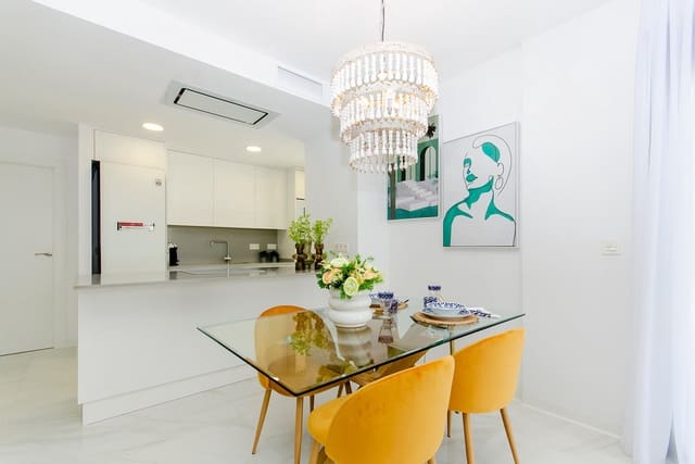 3 soverom Villa til salgs i Vistabella, Orihuela med svømmebasseng garasje - € 439 000 (Ref: 9962219)