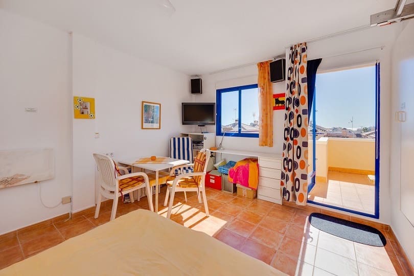 3 chambre Maison de Ville à vendre à La Zenia avec piscine garage - 230 000 € (Ref: 9981825)