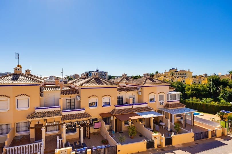 3 chambre Maison de Ville à vendre à La Zenia avec piscine garage - 230 000 € (Ref: 9981825)