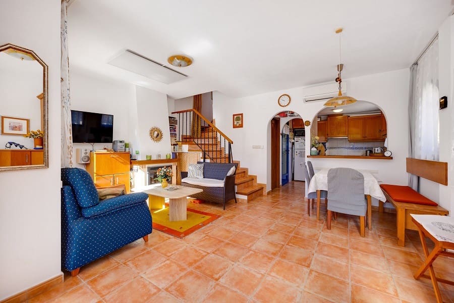 3 chambre Maison de Ville à vendre à La Zenia avec piscine garage - 230 000 € (Ref: 9981825)