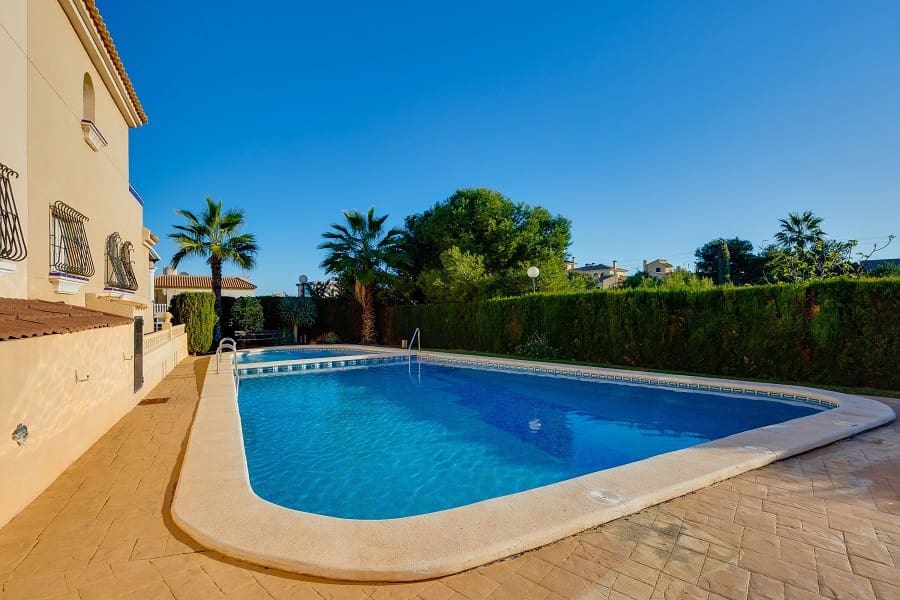 3 chambre Maison de Ville à vendre à La Zenia avec piscine garage - 230 000 € (Ref: 9981825)