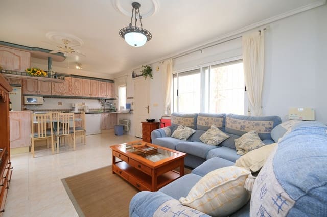 2 slaapkamer Bungalow te koop in Playa Flamenca, Orihuela met zwembad garage - € 215.000 (Ref: 9981826)