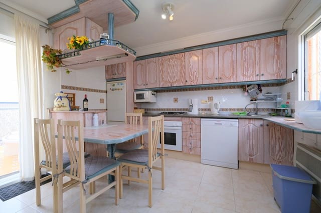 2 slaapkamer Bungalow te koop in Playa Flamenca, Orihuela met zwembad garage - € 215.000 (Ref: 9981826)