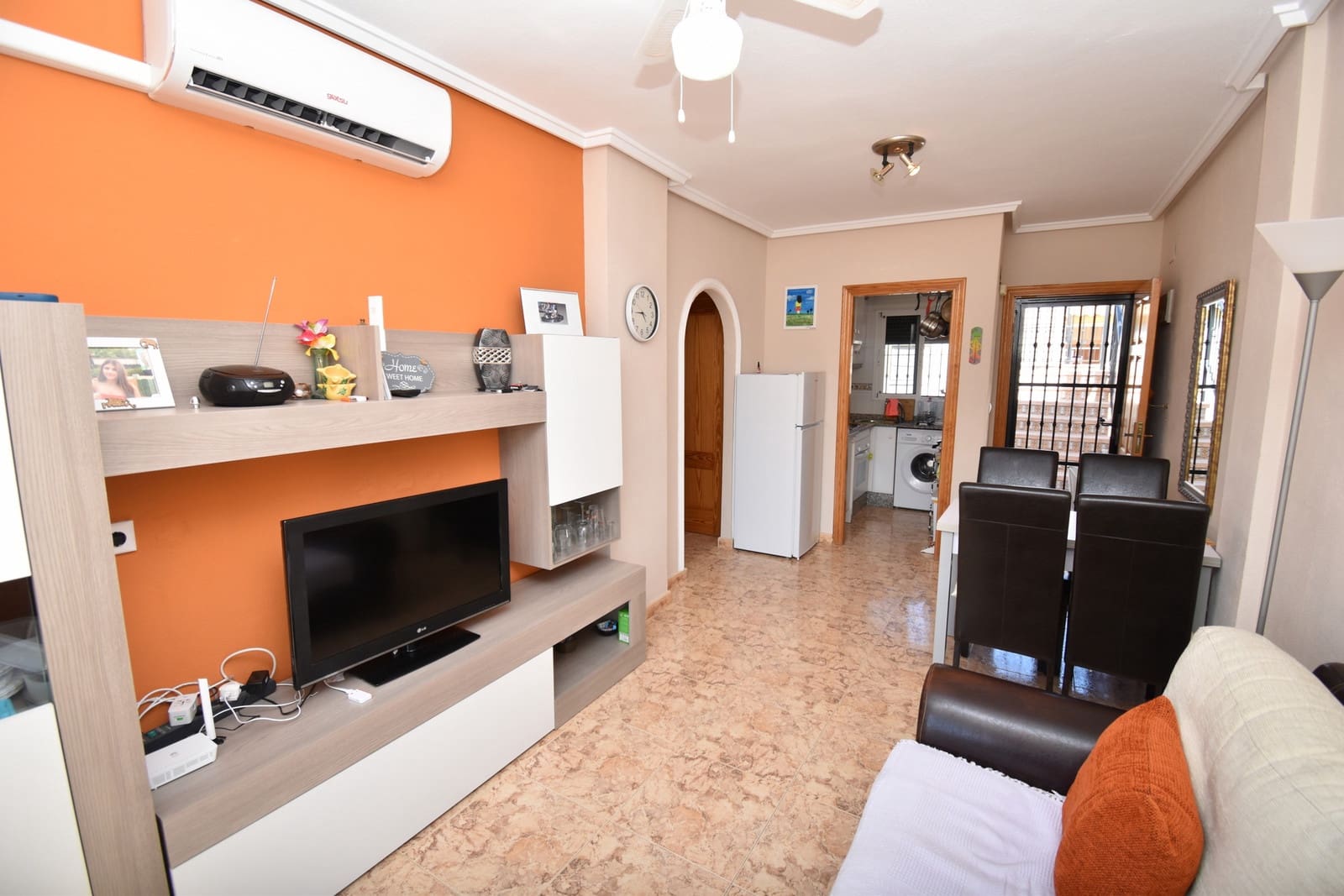 2 sypialnia Penthouse na sprzedaż w Villamartin z basenem garażem - 149 000 € (Ref: 9981828)