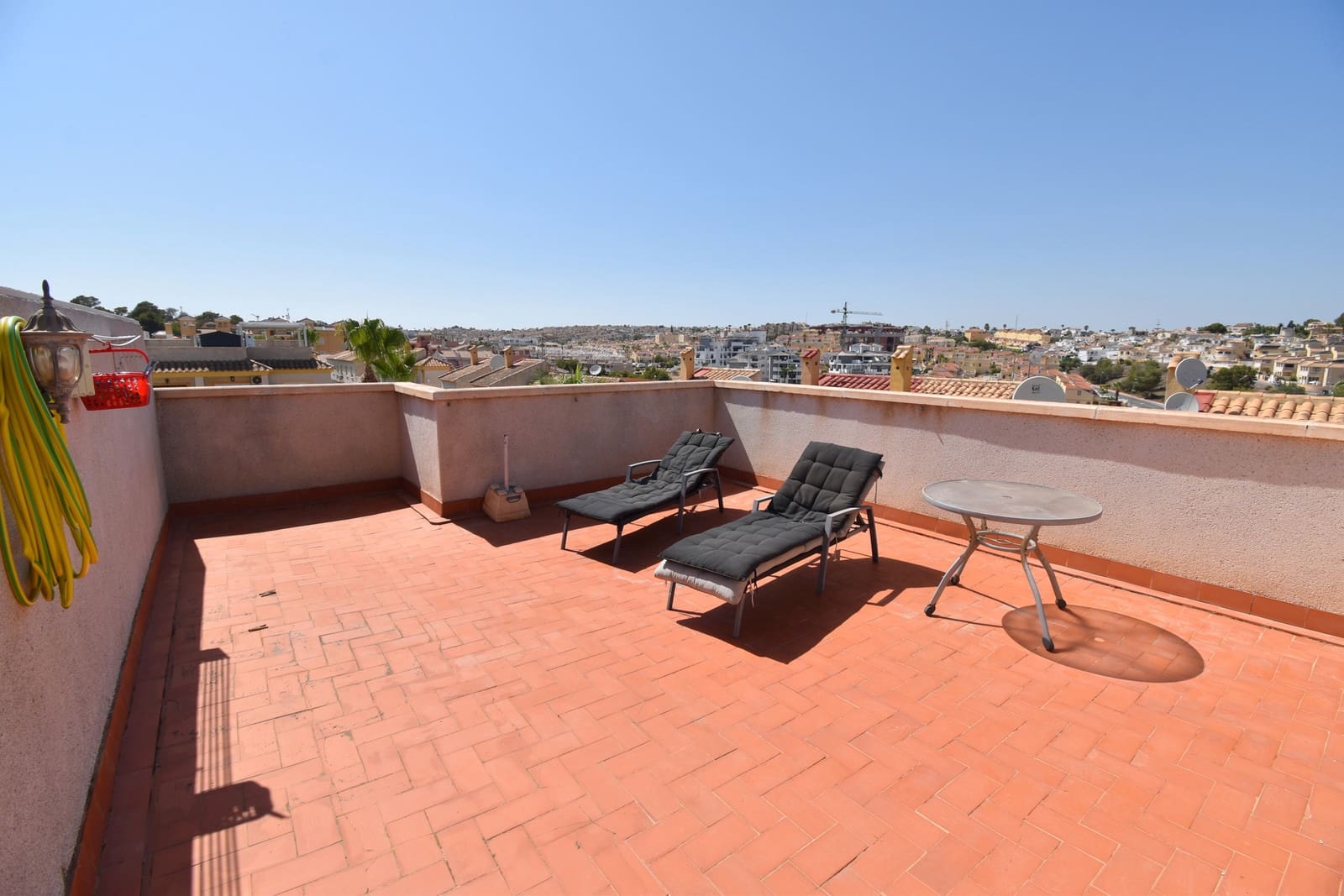 2 sypialnia Penthouse na sprzedaż w Villamartin z basenem garażem - 149 000 € (Ref: 9981828)