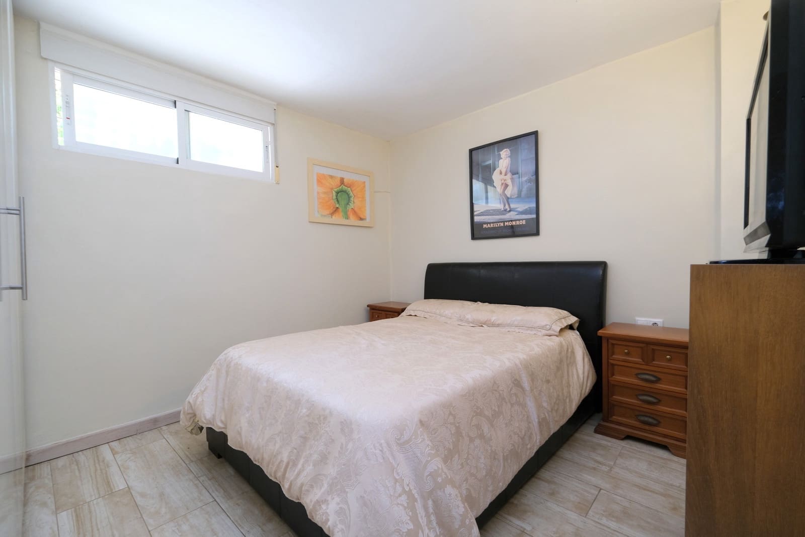 2 sypialnia Willa na sprzedaż w Villamartin z basenem garażem - 399 995 € (Ref: 9981829)