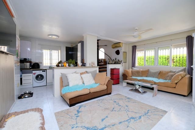 2 soveværelse Villa til salg i Villamartin, Orihuela med swimmingpool garage - € 399.995 (Ref: 9981829)