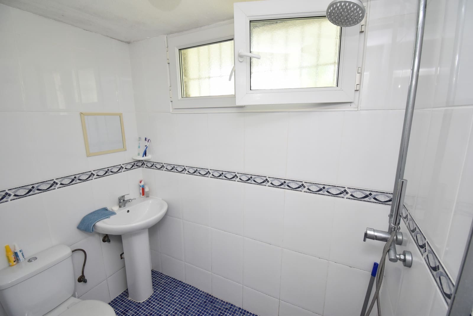 2 sypialnia Dom na sprzedaż w Villamartin z basenem - 235 000 € (Ref: 9981832)