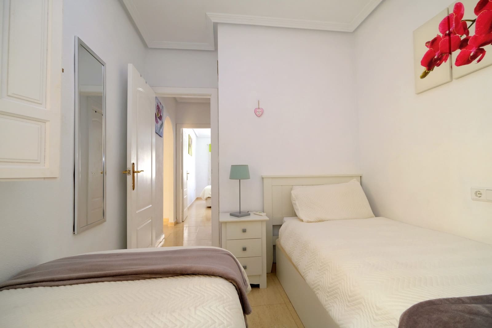 2 sovrum Bungalow till salu i Villamartin med pool - 159 995 € (Ref: 9981833)