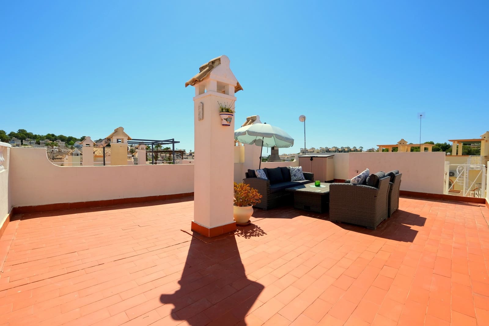 2 sovrum Bungalow till salu i Villamartin med pool - 159 995 € (Ref: 9981833)