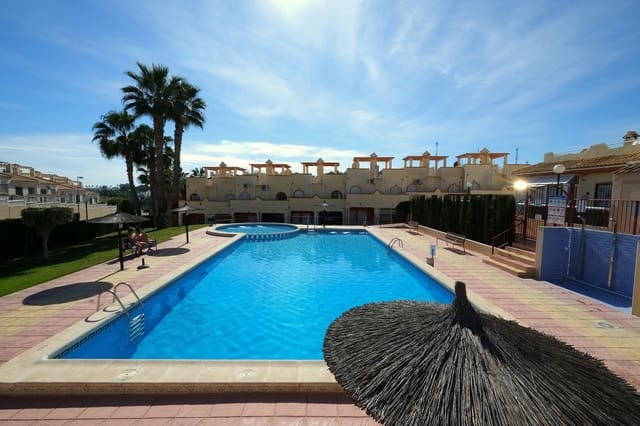 2 soverom Bungalow til salgs i Villamartin, Orihuela med svømmebasseng - € 159 995 (Ref: 9981833)