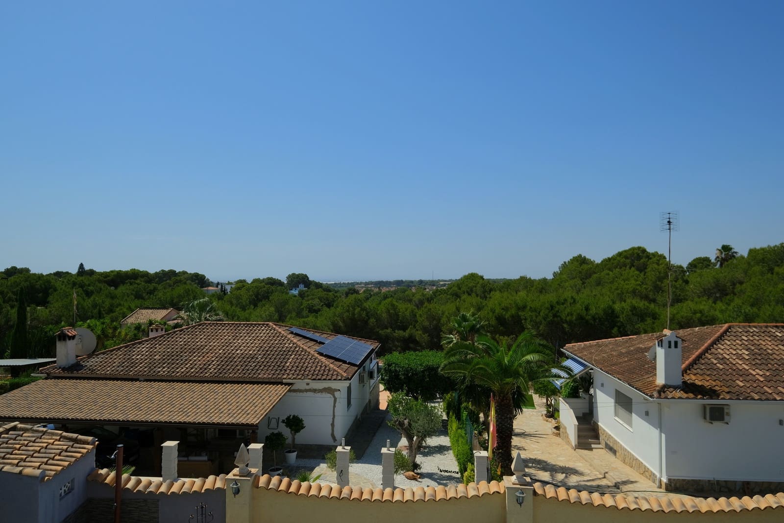 Chalet de 5 habitaciones en Pinar de Campoverde en venta con piscina garaje - 795.000 € (Ref: 9981834)