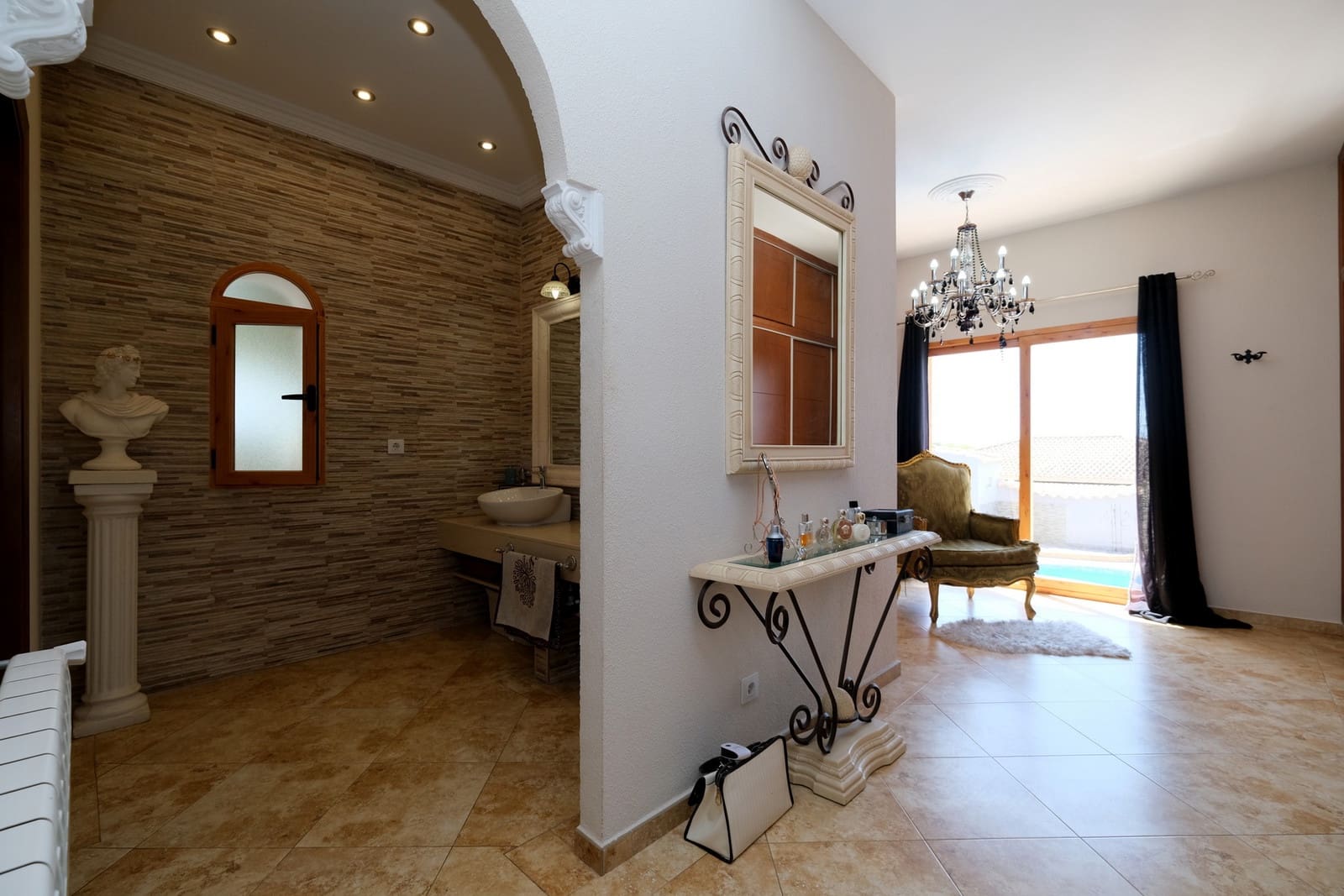 Chalet de 5 habitaciones en Pinar de Campoverde en venta con piscina garaje - 795.000 € (Ref: 9981834)