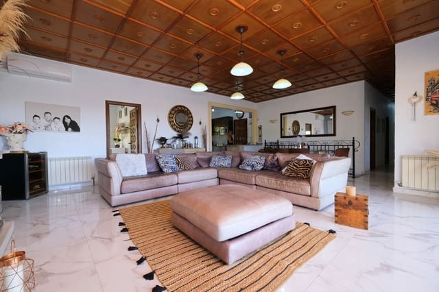 5 sypialnia Willa na sprzedaż w Pinar de Campoverde, Pilar de la Horadada z basenem garażem - 795 000 € (Ref: 9981834)