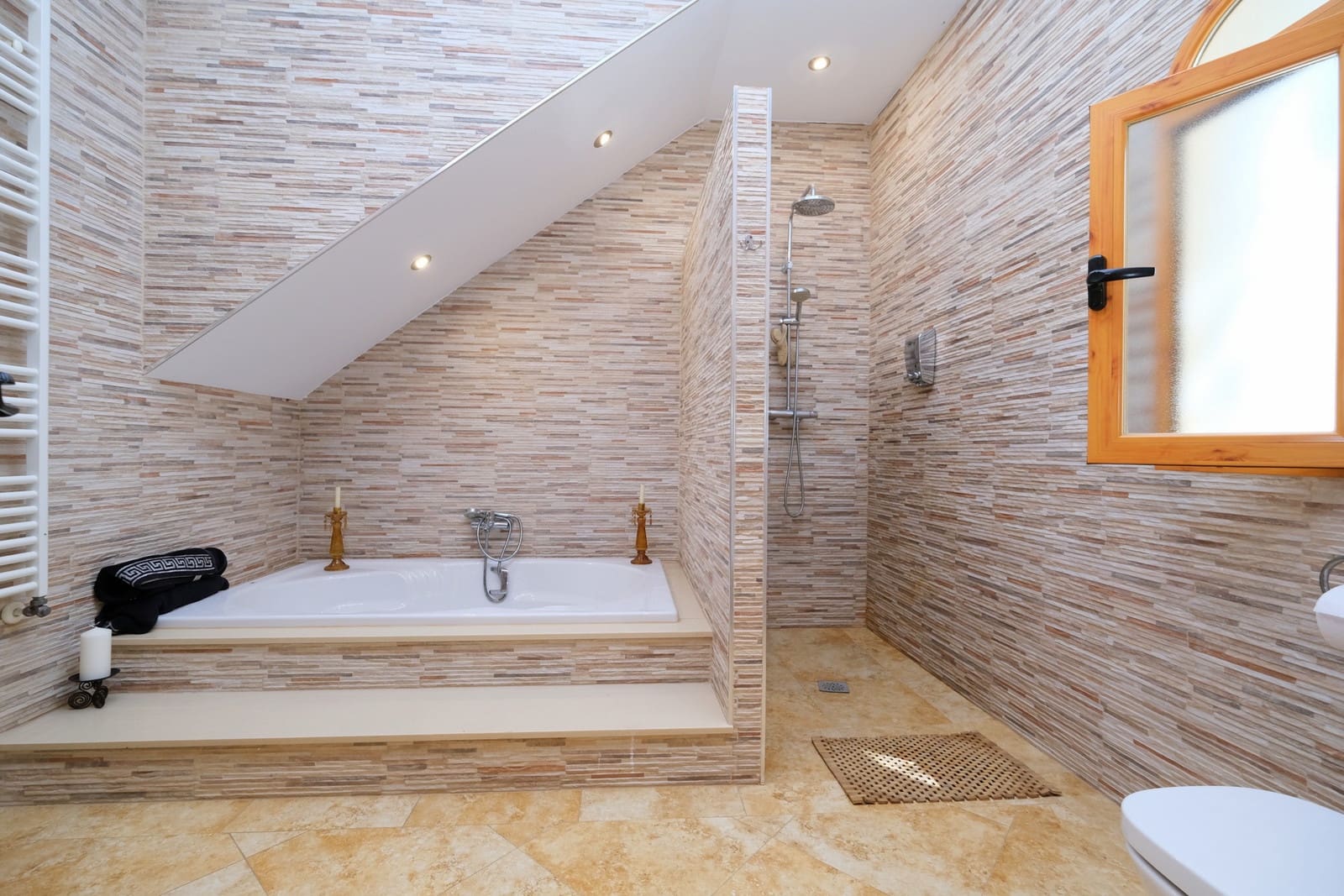 Chalet de 5 habitaciones en Pinar de Campoverde en venta con piscina garaje - 795.000 € (Ref: 9981834)