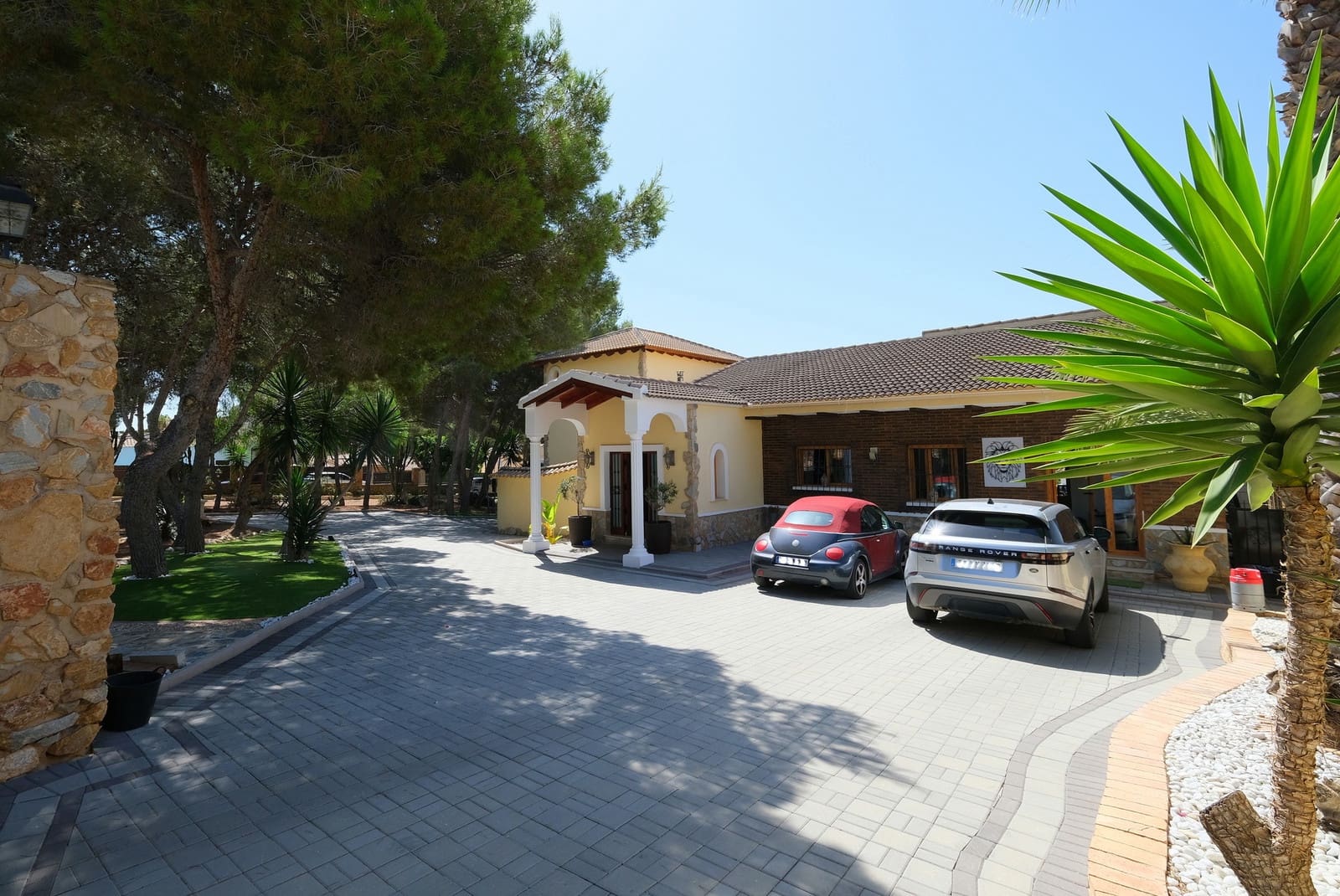 Chalet de 5 habitaciones en Pinar de Campoverde en venta con piscina garaje - 795.000 € (Ref: 9981834)