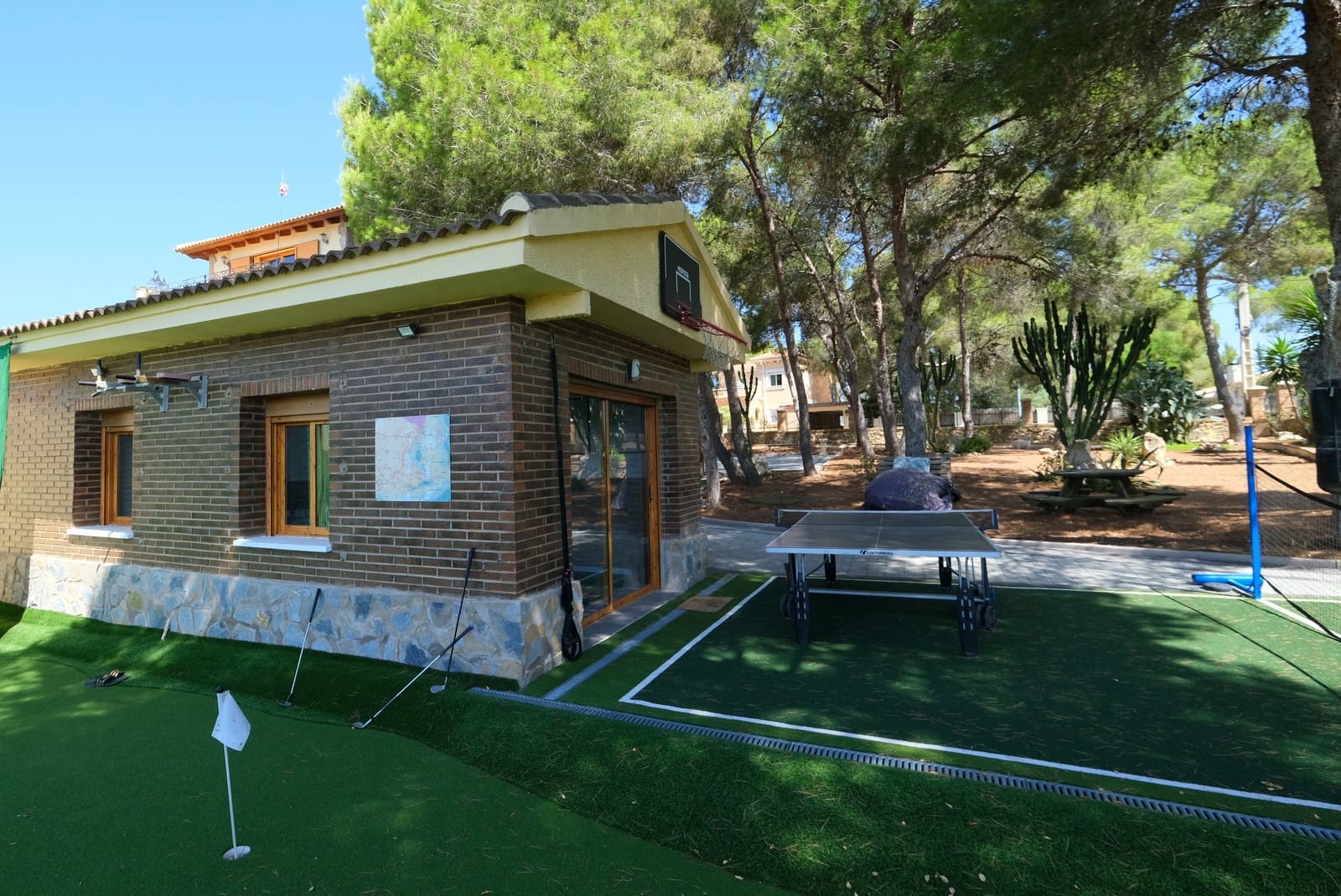 Chalet de 5 habitaciones en Pinar de Campoverde en venta con piscina garaje - 795.000 € (Ref: 9981834)