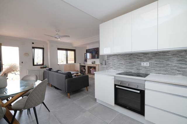 2 camera da letto Villa in vendita in Villamartin, Orihuela con piscina garage - 229.000 € (Rif: 9981835)