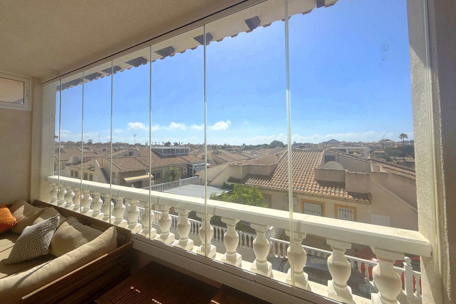 2 sovrum Takvåning till salu i Cabo Roig med pool - 169 950 € (Ref: 9981836)