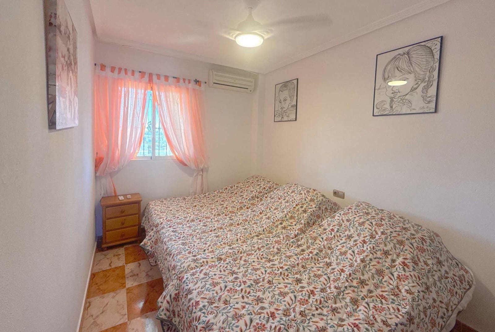 2 sovrum Takvåning till salu i Cabo Roig med pool - 169 950 € (Ref: 9981836)