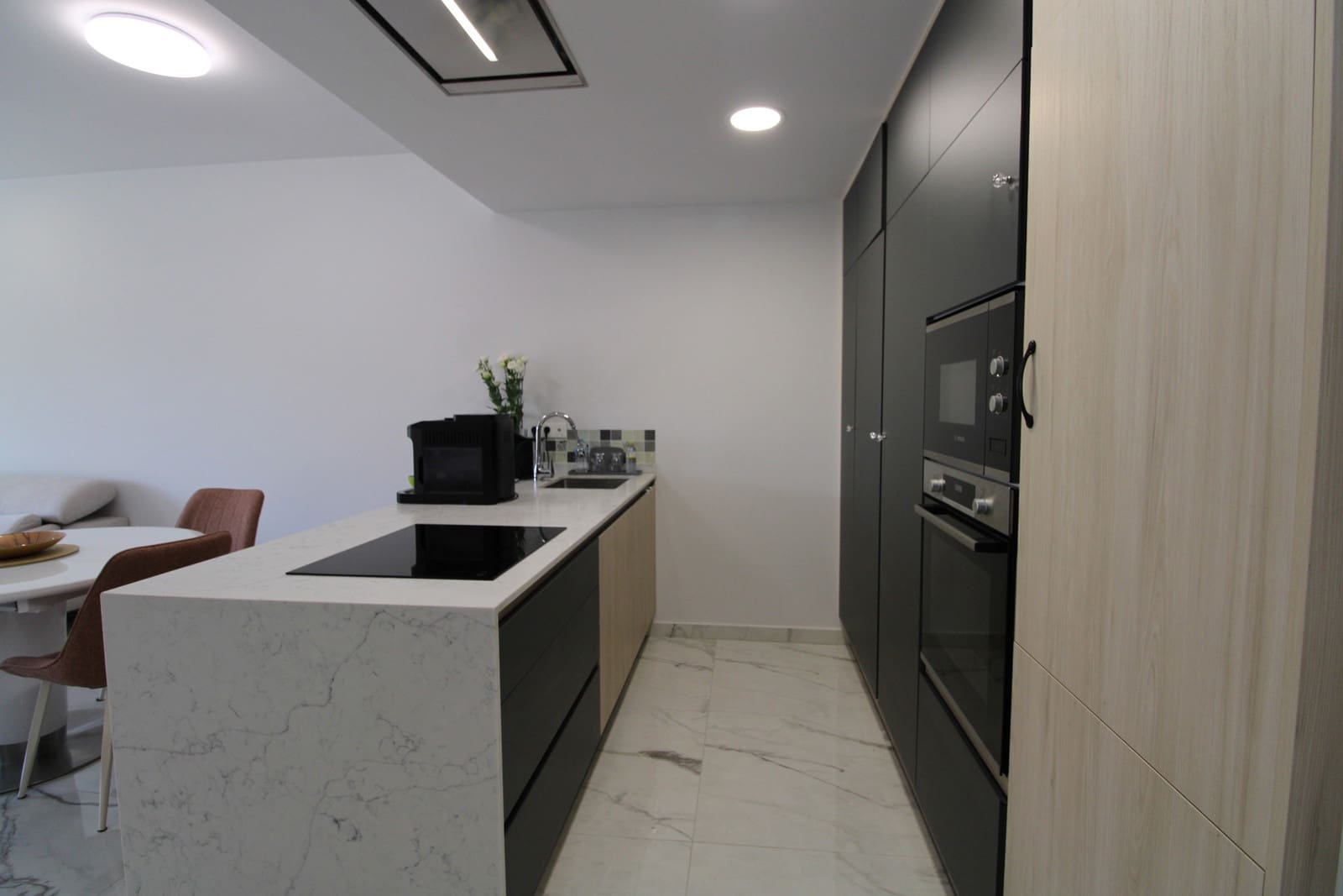 2 sypialnia Apartament na sprzedaż w Playa Flamenca z basenem garażem - 350 000 € (Ref: 9981838)