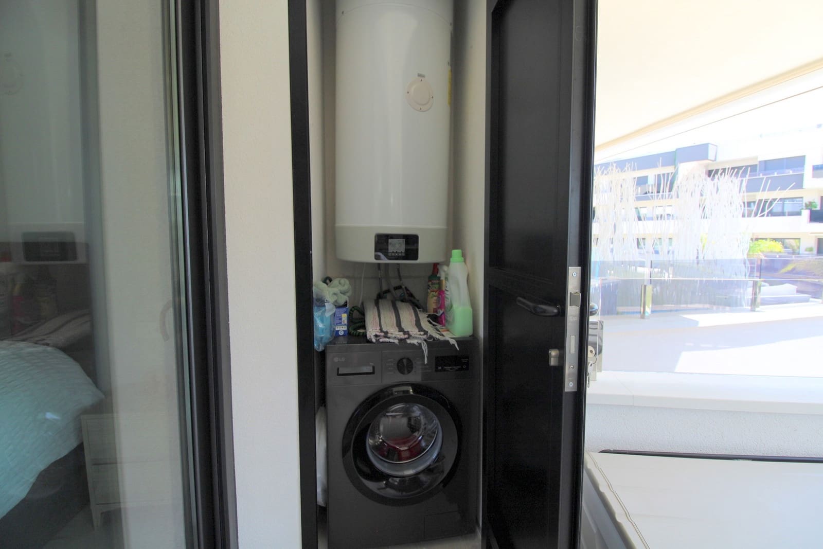 2 sypialnia Apartament na sprzedaż w Playa Flamenca z basenem garażem - 350 000 € (Ref: 9981838)