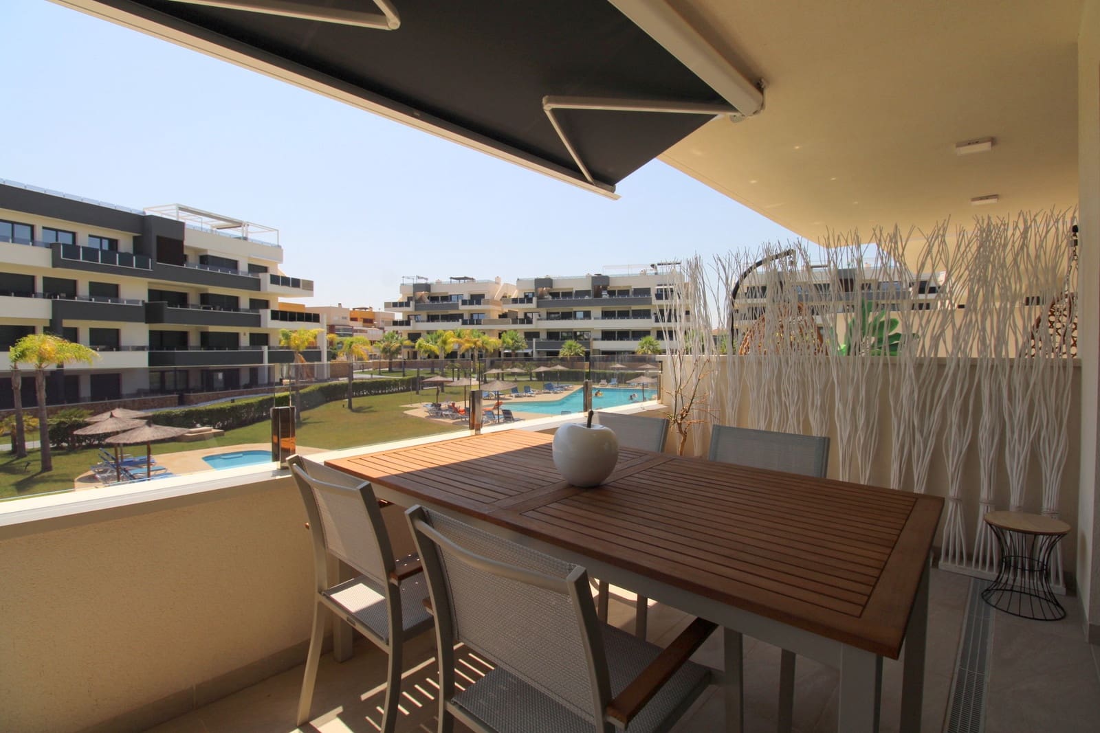 2 sypialnia Apartament na sprzedaż w Playa Flamenca z basenem garażem - 350 000 € (Ref: 9981838)