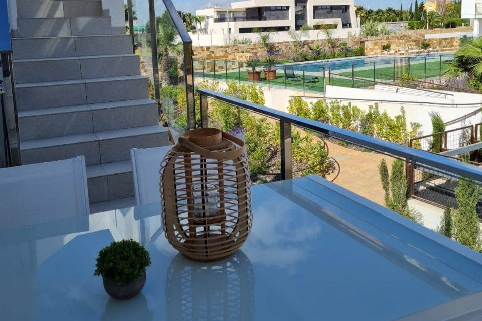 2 Zimmer Penthouse zu verkaufen in Pilar de la Horadada mit Pool Garage - 259.950 € (Ref: 9981839)
