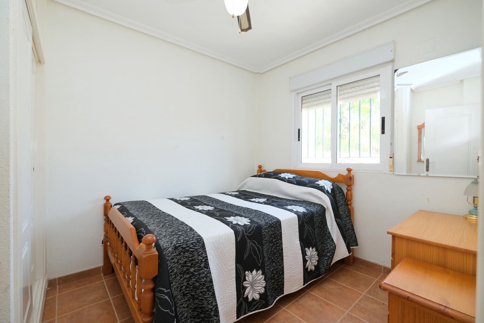 3 chambre Villa/Maison à vendre à Playa Flamenca avec piscine garage - 269 900 € (Ref: 9984467)
