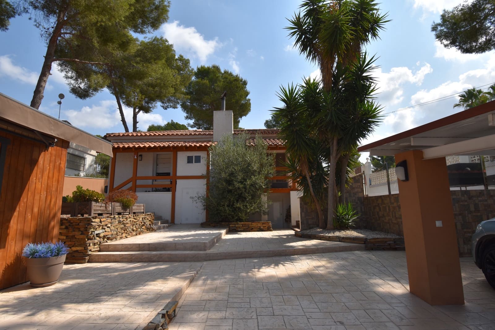 2 bedroom Villa for sale in Pinar de Campoverde with pool garage - € 475,000 (Ref: 9984468)