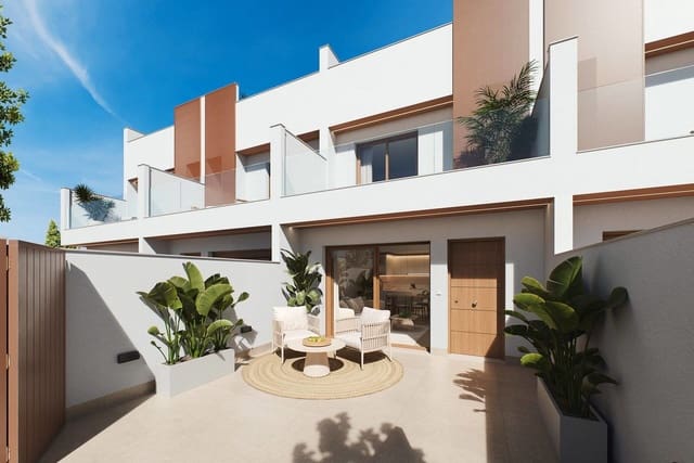 3 bedroom Townhouse for sale in San Pedro del Pinatar ciudad, San Pedro del Pinatar with pool garage - € 379,000 (Ref: 9990283)