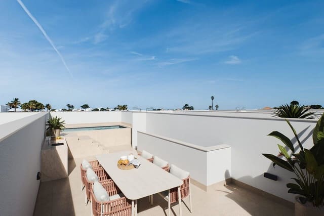 3 bedroom Townhouse for sale in San Pedro del Pinatar ciudad, San Pedro del Pinatar with pool garage - € 379,000 (Ref: 9990283)