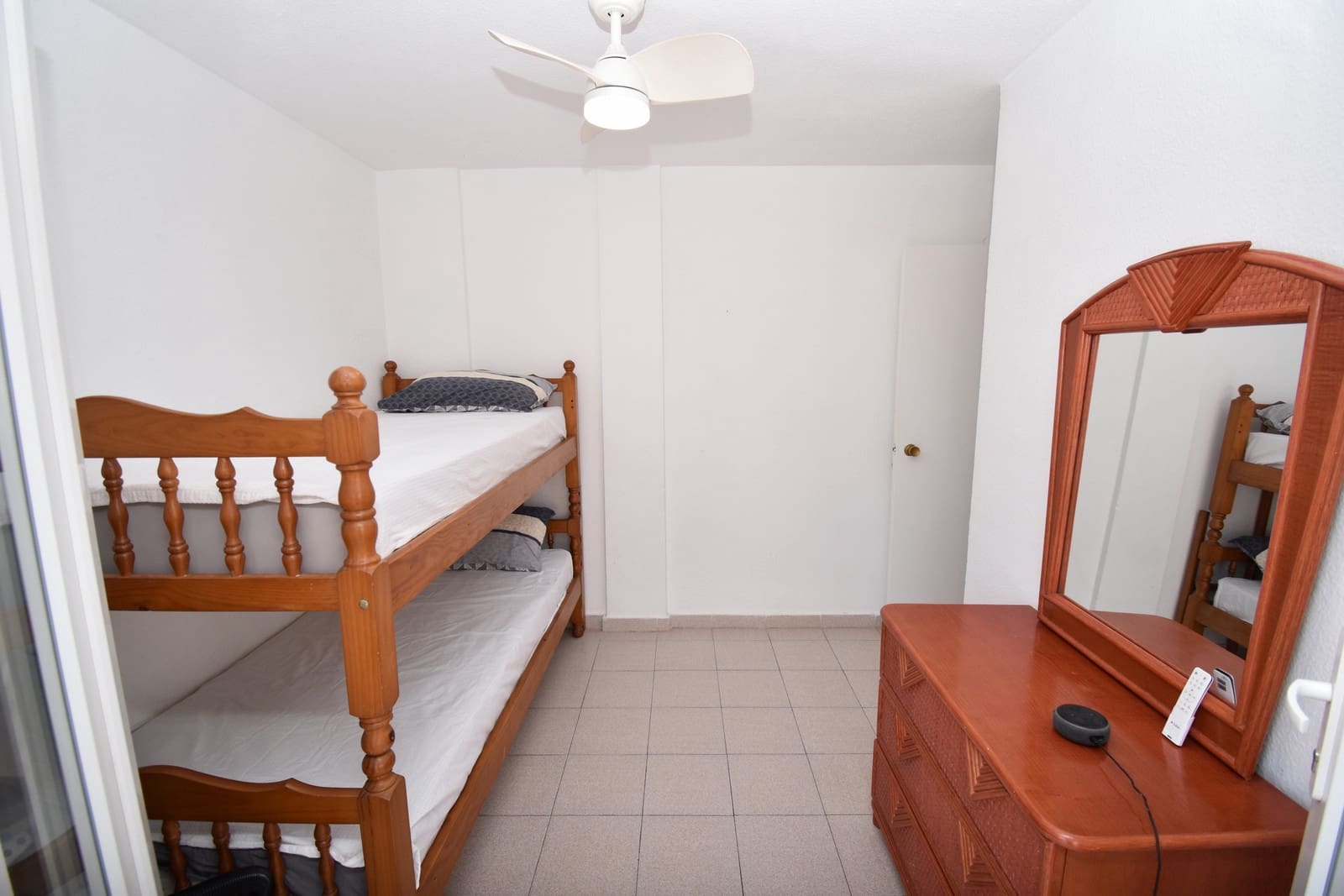 2 bedroom Apartment for sale in Torrevieja with pool - € 124,999 (Ref: 9990284)