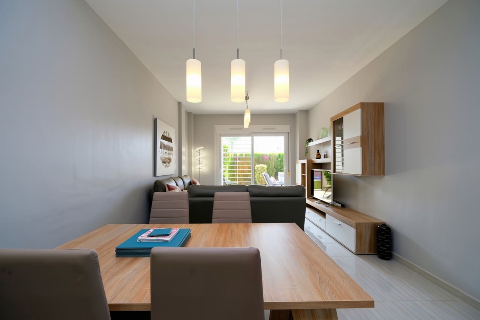 Apartamento de 3 habitaciones en Punta Prima en venta con piscina garaje - 295.000 € (Ref: 9996689)