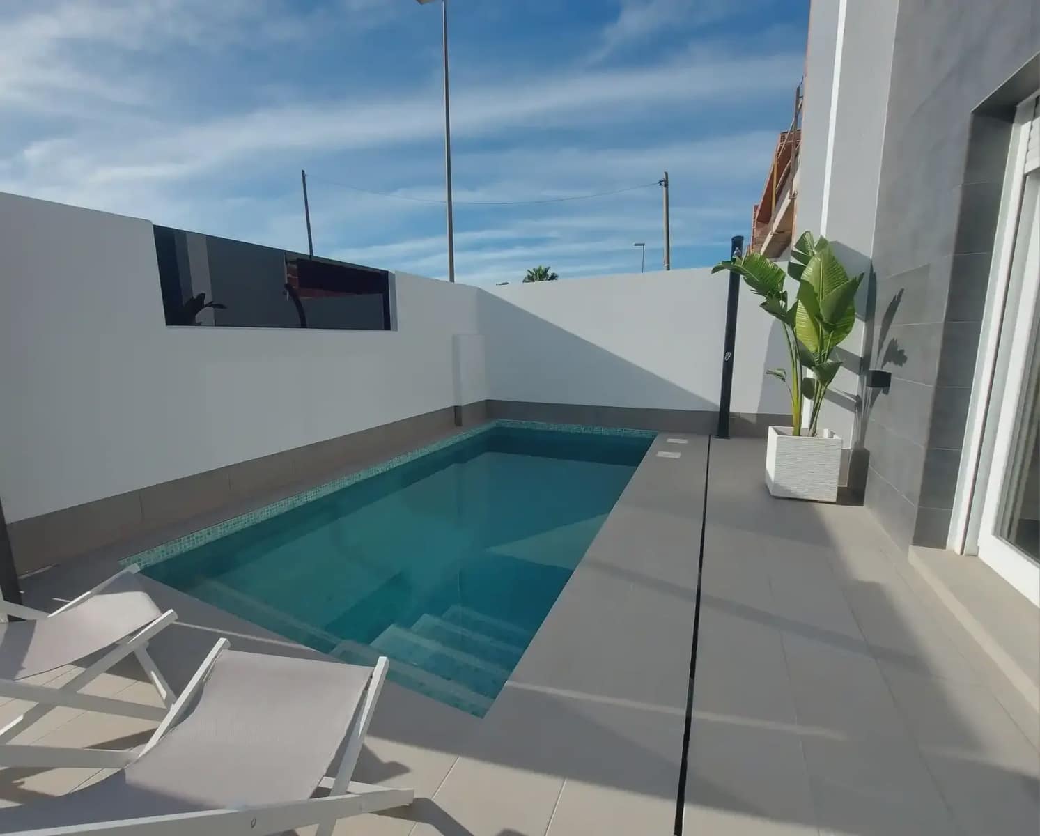 3 bedroom Villa for sale in Roldan with pool garage - € 272,500 (Ref: 9996691)