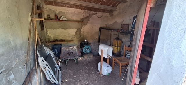 Finca/Landhuis te koop in Rasquera - € 44.000 (Ref: 10041798)