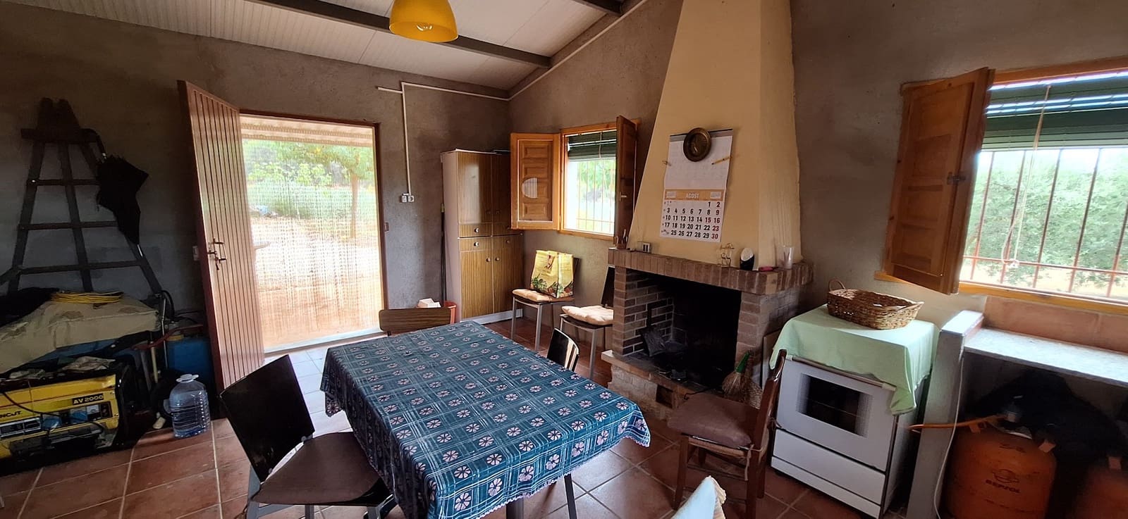 Finca/Country House for sale in Ginestar - € 49,000 (Ref: 10042260)