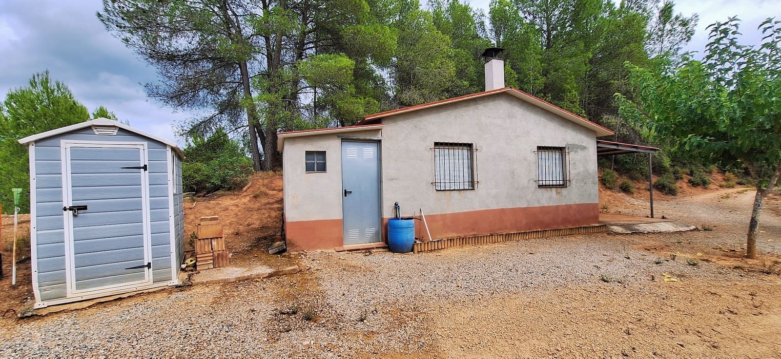 Finca/Country House for sale in Ginestar - € 49,000 (Ref: 10042260)