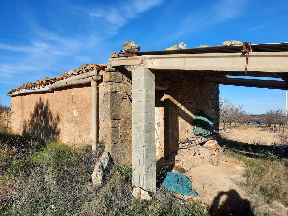 Finca/Landehus til salg i Gandesa - € 39.000 (Ref: 6552359)