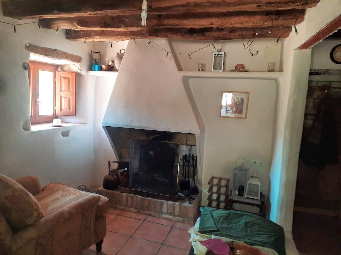 3 soveværelse Finca/Landehus til salg i Ginestar - € 180.000 (Ref: 7524667)