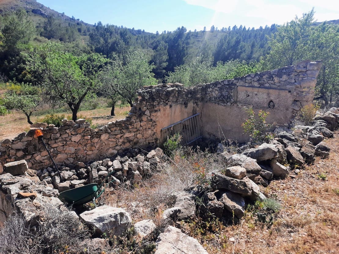 3 soveværelse Finca/Landehus til salg i Ginestar - € 180.000 (Ref: 7524667)