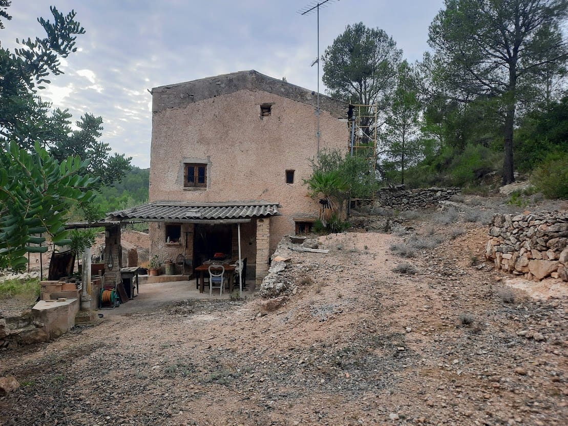 3 soveværelse Finca/Landehus til salg i Ginestar - € 180.000 (Ref: 7524667)