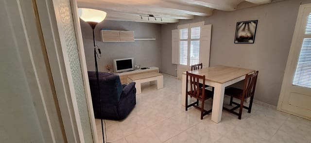 Byhus til salg i Ginestar - € 69.000 (Ref: 8085423)