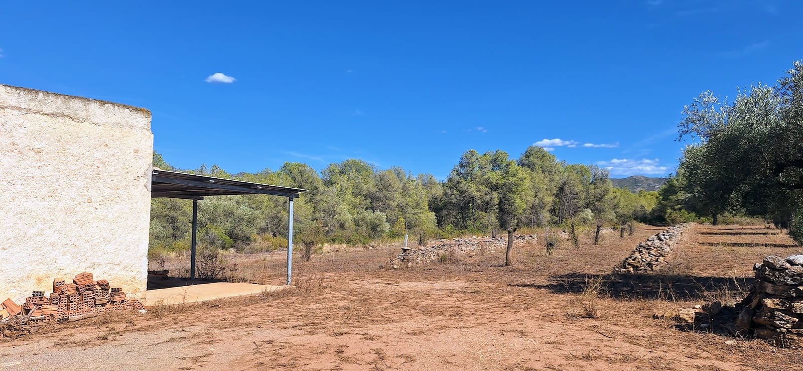 Finka/Dom wiejski na sprzedaż w Ginestar - 74 000 € (Ref: 8479948)