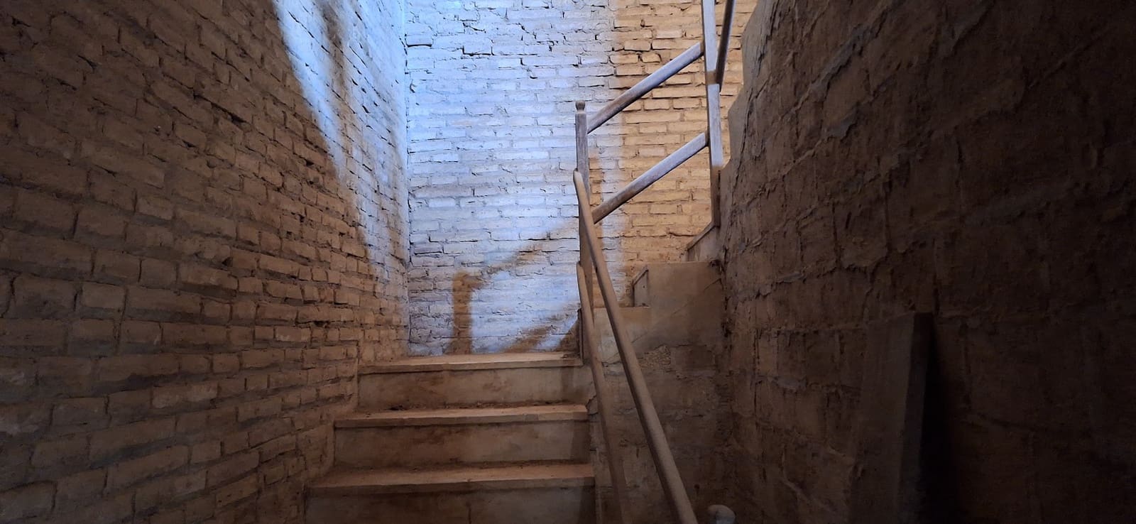 Byhus til salg i Ginestar med garage - € 82.000 (Ref: 8754007)