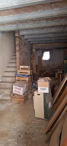 Garaż na sprzedaż w Ginestar - 28 000 € (Ref: 8911988)