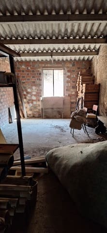 Garaż na sprzedaż w Ginestar - 28 000 € (Ref: 8911988)