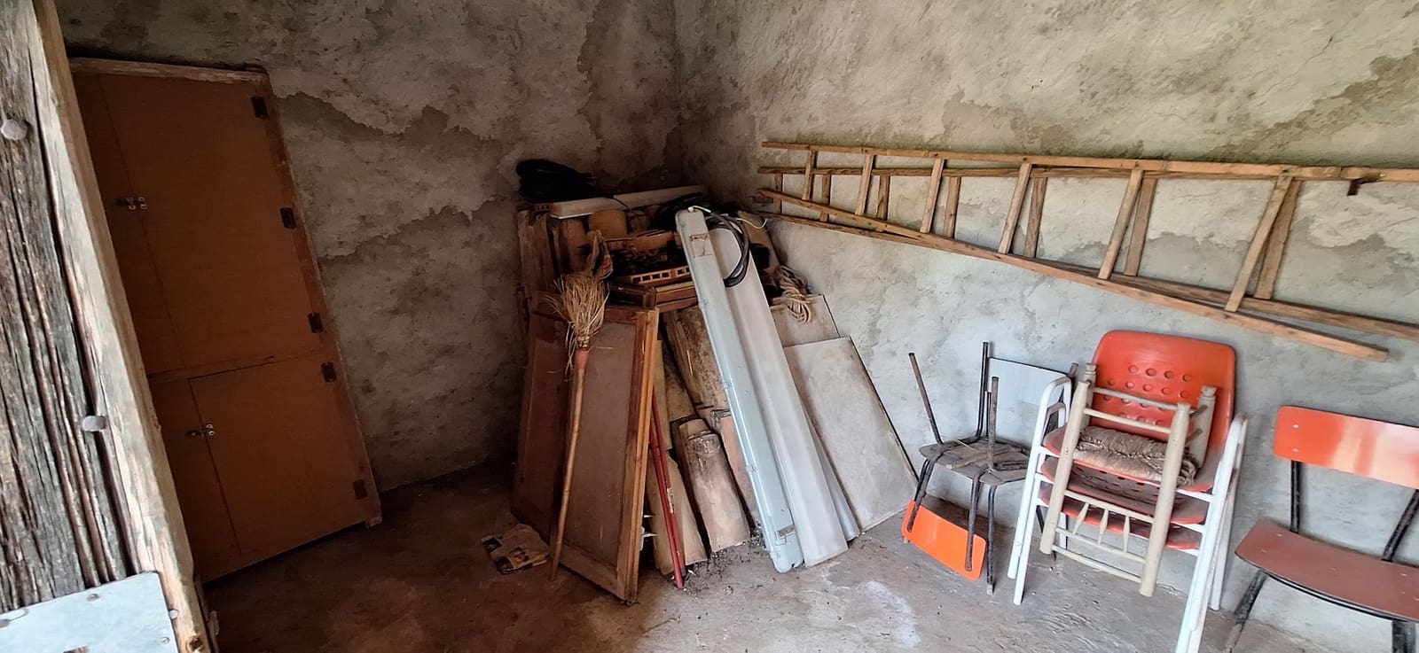 Finca/Herregård til salgs i Ginestar - € 36 000 (Ref: 8940959)