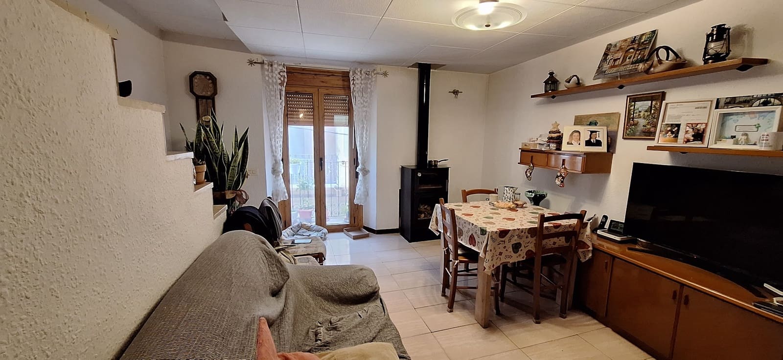 4 bedroom Townhouse for sale in Ginestar - € 105,000 (Ref: 9493869)