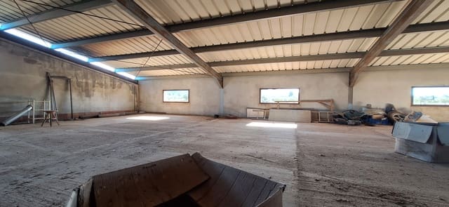 3 chambre Finca/Maison de Campagne à vendre à Ginestar - 210 000 € (Ref: 9623211)